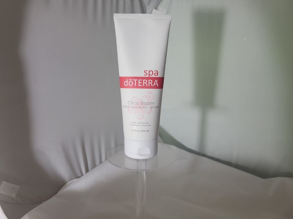 Doterra spa citrus bloom lotion SHIPS FREE!